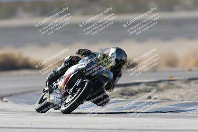 media/Dec-05-2025-CVMA Friday Practice (Fri) [[303bad9a84]]/4-Racer 4-Trackday 1/Session 2 (Turn 14)/